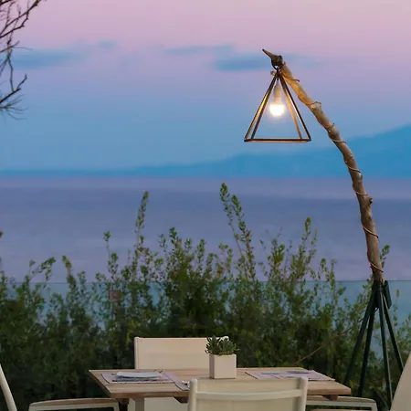 Apart Otel Erietta